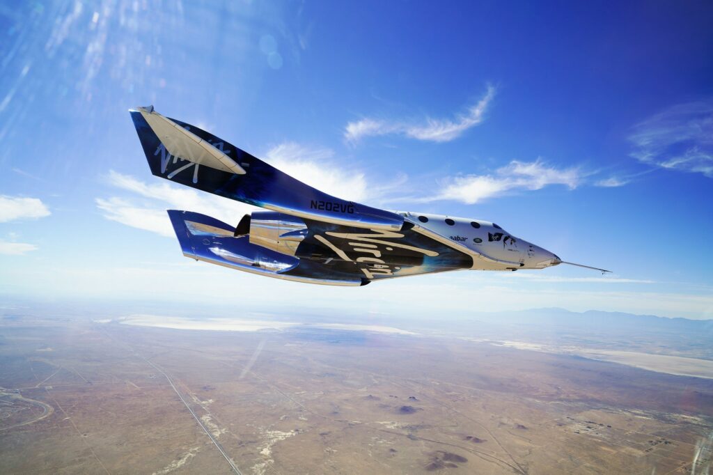 Virgin Galactic to space